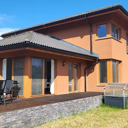 Nad Liptalem - Cely Objekt, Pobliz Domu Je Rekreacni Oblast Vsemina Hotel Vsetín