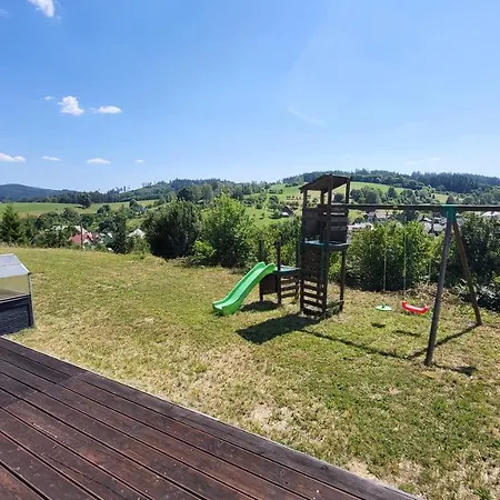 Hotel Nad Liptalem - Cely Objekt, Pobliz Domu Je Rekreacni Oblast Vsemina