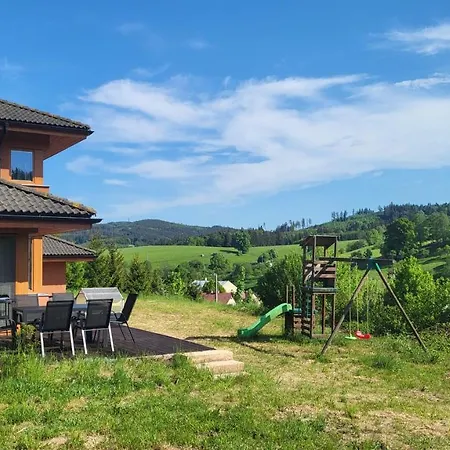 Nad Liptalem - Cely Objekt, Pobliz Domu Je Rekreacni Oblast Vsemina Hotel
