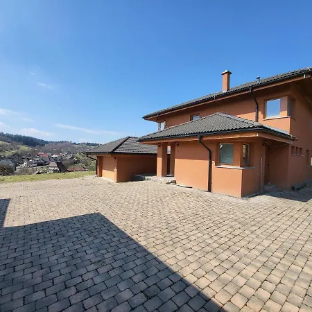 Nad Liptalem - Cely Objekt, Pobliz Domu Je Rekreacni Oblast Vsemina Hotel